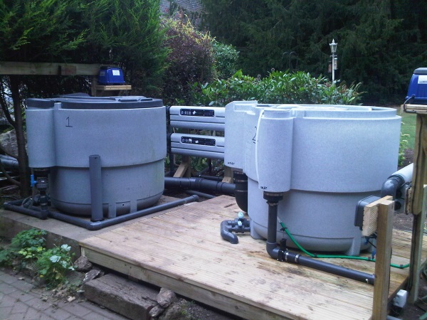 Pond filter system