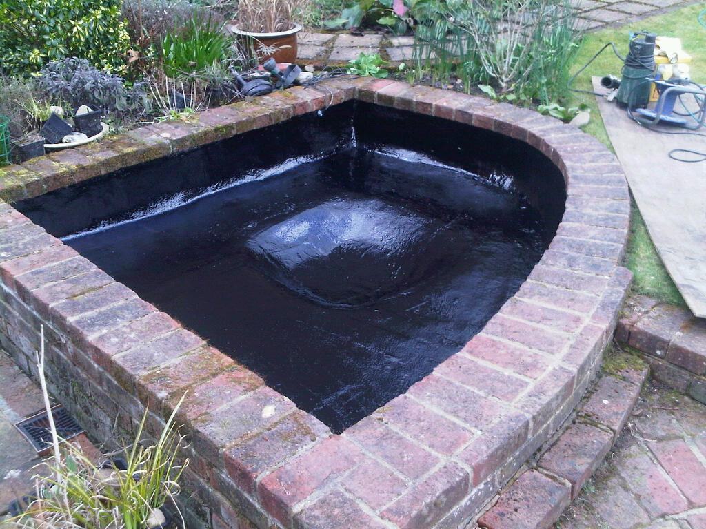 Pond reline