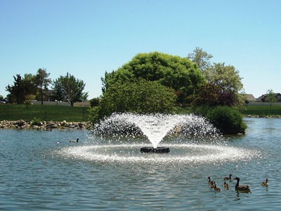 Lake fountain system with wide spread and aeration functionality